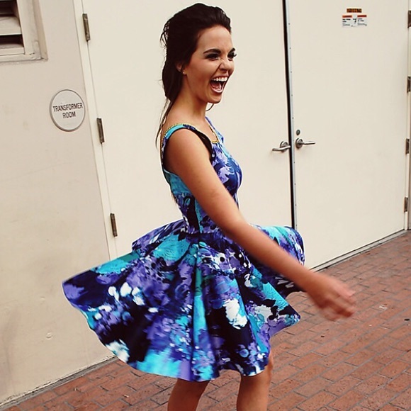 Meet your Posher, Missy - Picture 4 of 4