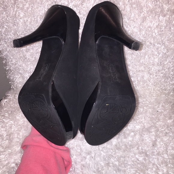 Matte black suede heels - Picture 4 of 4