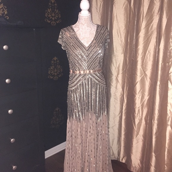 💁🏻The Perfect Holiday Dress! 👗