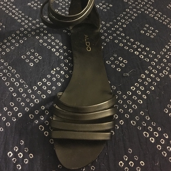 Aldo sandal size 9 - Picture 1 of 3