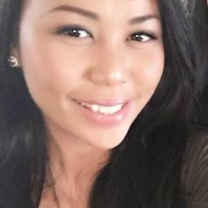 Meet your Posher, Yemina