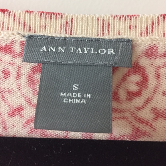 Ann Taylor Red and White Cardigan - Picture 2 of 4