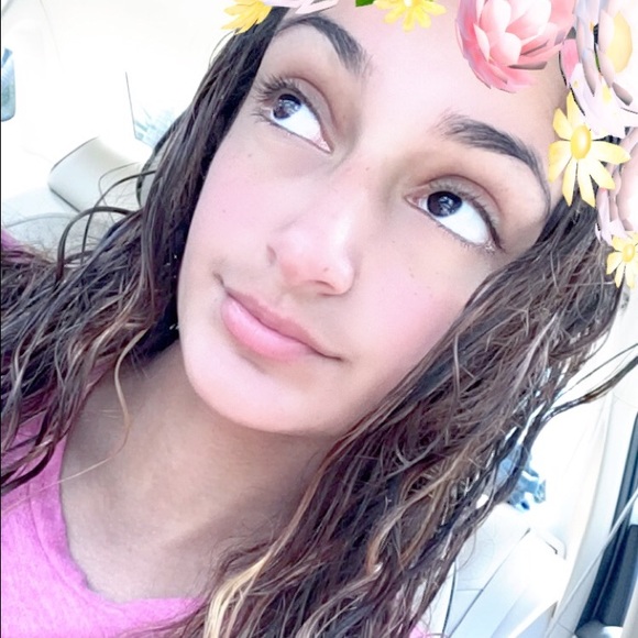 Meet your Posher, Samantha