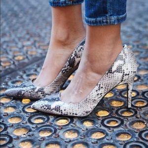 Banana republic pumps 8