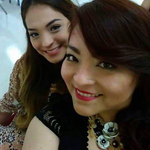 Meet your Posher, Liz