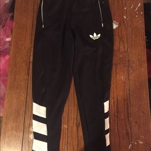 Adidas sweatpants