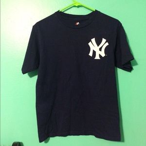 New York Yankees shirt
