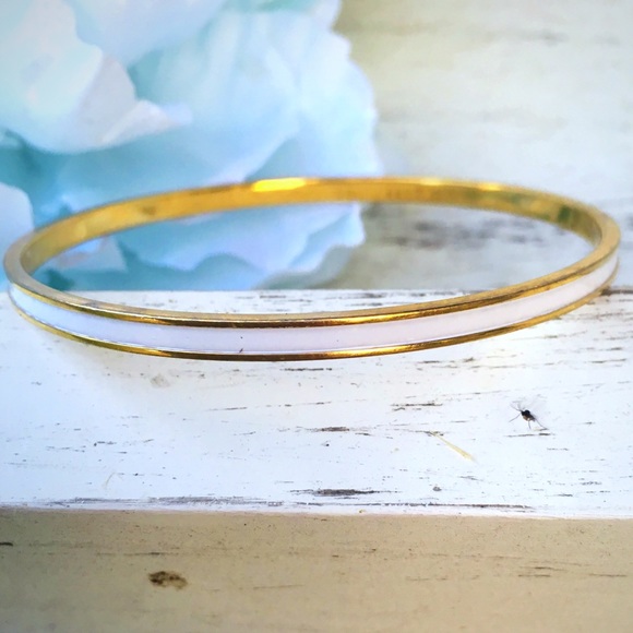 VINTAGE MONET White Inlay Narrow Bangle Bracelet