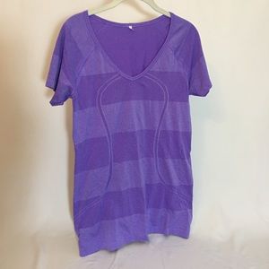 Lululemon Swiftly Tech V-Neck Purple Size 10