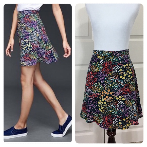 GAP Skirts - NWT 2016 GAP garden floral floppy skirt GAP Skirts - NWT 2016 GAP garden floral floppy skirt