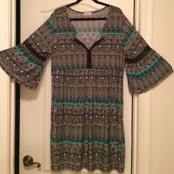 Cute bohemian style dress!