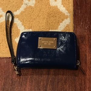 Michael Kors wristlet