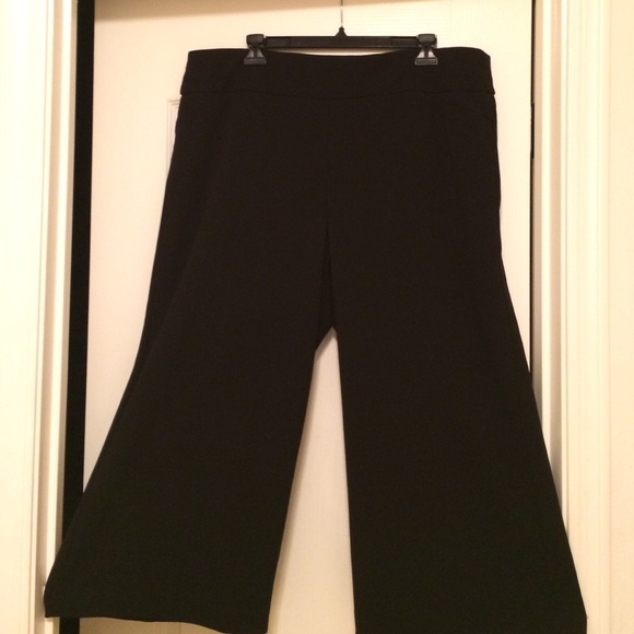 Wide leg capris!