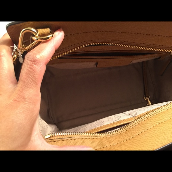 MK bag additional pictures - Picture 2 of 4