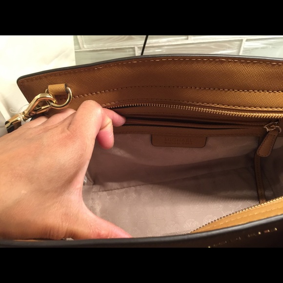MK bag additional pictures - Picture 3 of 4