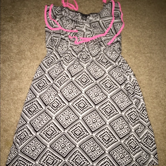 Spaghetti strap juniors Rue 21
