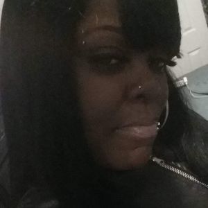 Meet your Posher, Ebony