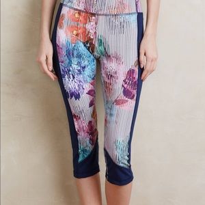 Pure and Good Giverny Cropped Leggings Size M