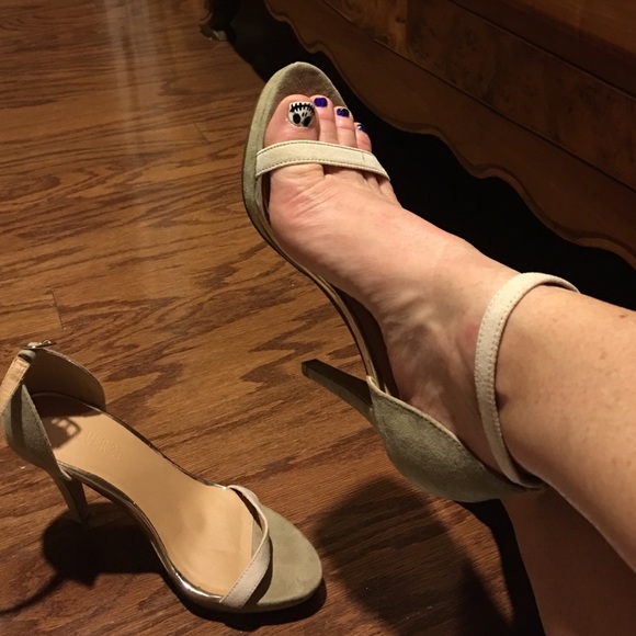 Forever 21 nudist strappy sandals
