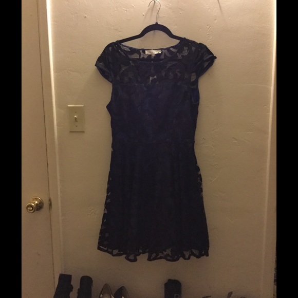 Blue and black lace Chandi & Lia dress - Picture 4 of 4