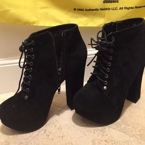 BRAND NEW Traffic platforms