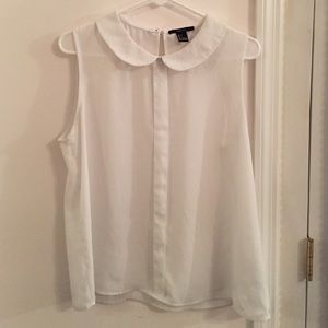 White Peter Pan Collared Blouse