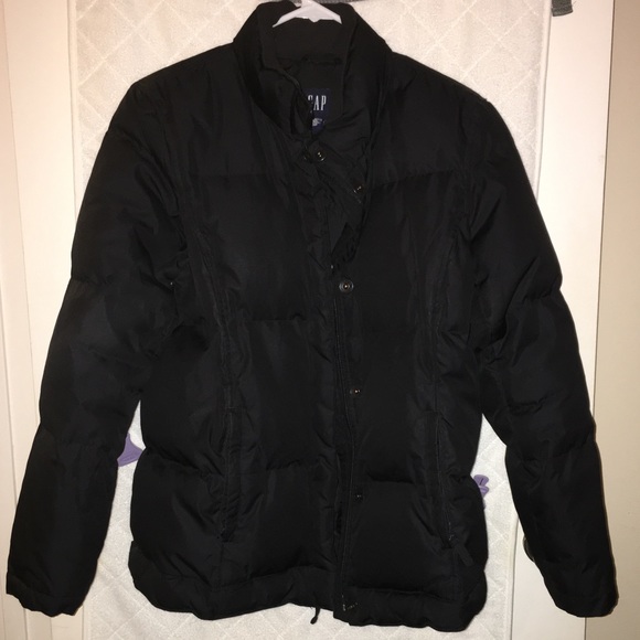 Black puffer jacket
