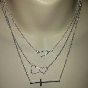 3 (different chains) peice necklace