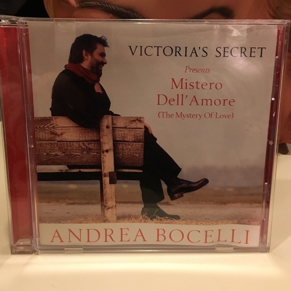 Special Victoria's Secret Andrea Bocelli Love CD