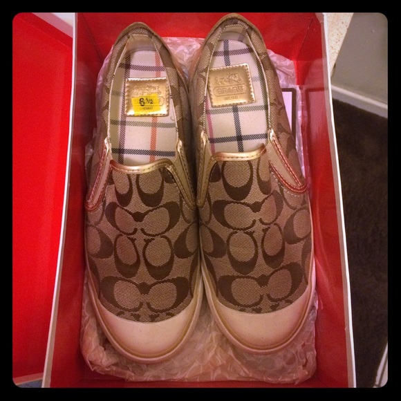 Coach shoes