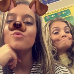 Meet your Posher, Danielle