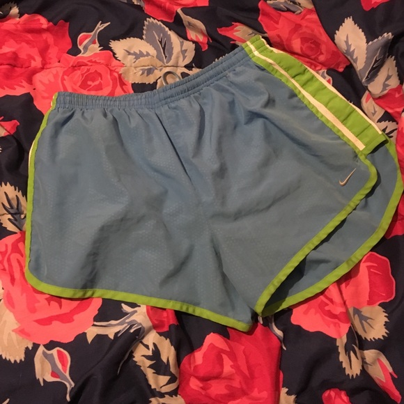 nike shorts