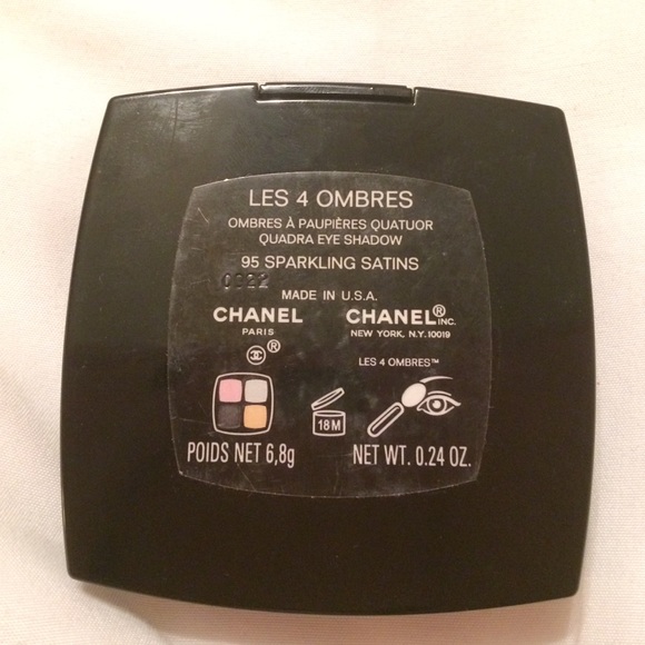 Chanel quad