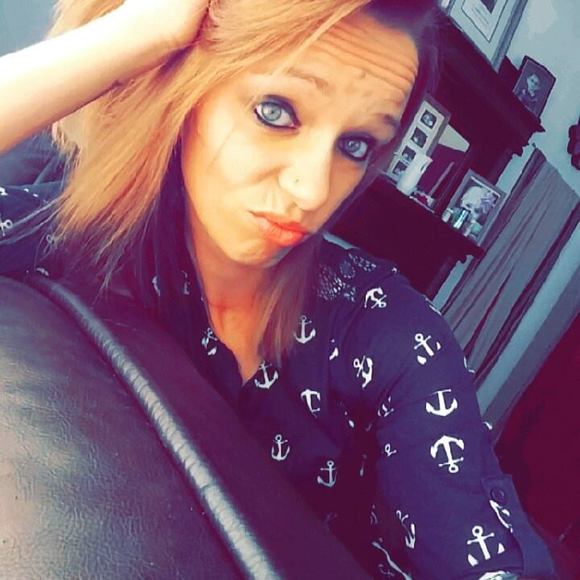 Meet your Posher, Alexandria - Picture 1 of 1