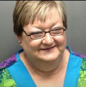 Meet your Posher, Sandra