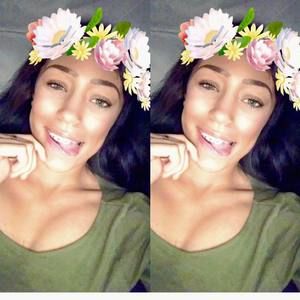 Meet your Posher, Diondra