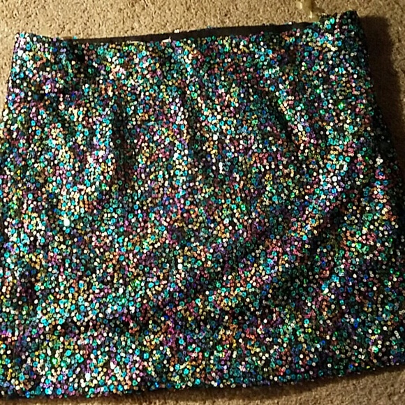Sequence skirt