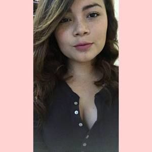 Meet your Posher, Esmeralda