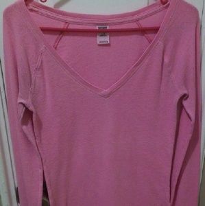 VS Pink Pink long sleeve shirt