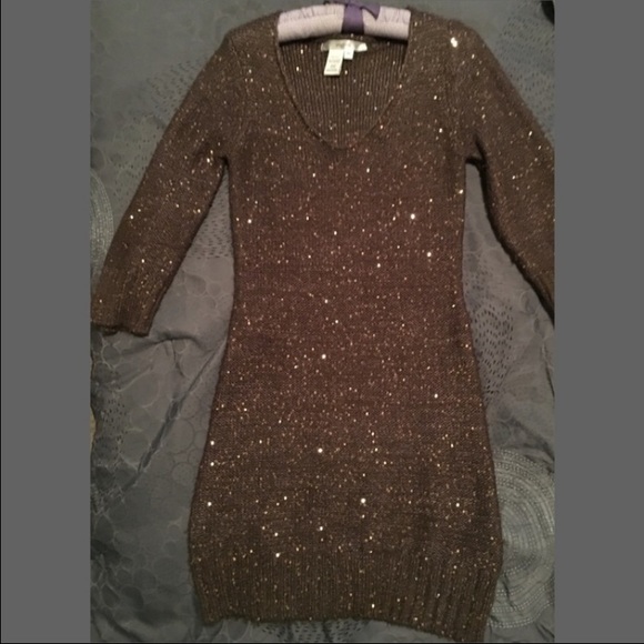 Studying Studio M Dress size: Medium Beautiful