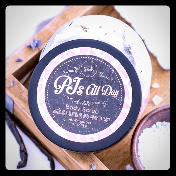 🎀🎀 Perfectly Posh Products 🎀🎀 - Picture 1 of 4