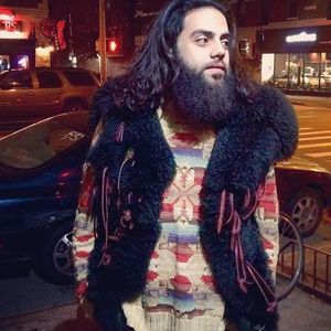 Meet your Posher, Ismael