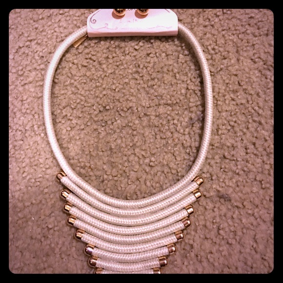 NWT Boho jewelry set