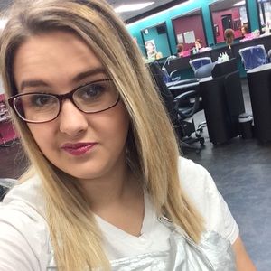 Meet your Posher, Haley