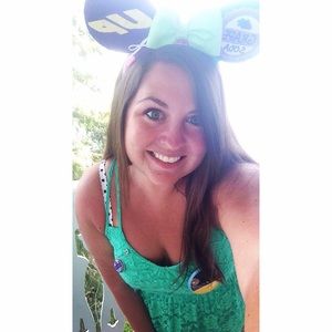 Meet your Posher, Melissa