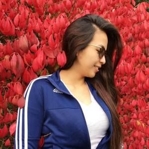 Meet your Posher, Jade