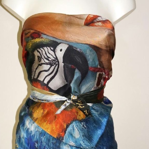 Caribbean Woman Silk Scarf 110x110cm - Picture 3 of 4