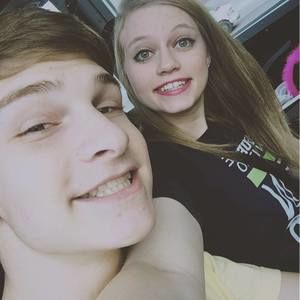 Meet your Posher, Skyler