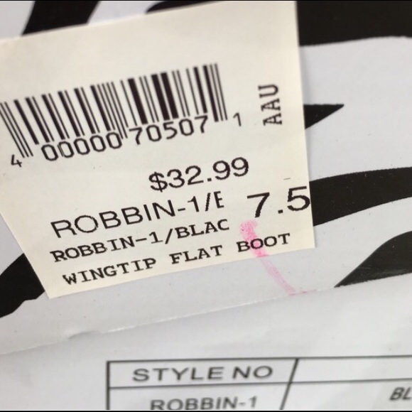 NWT Vintage Boots - Picture 3 of 3