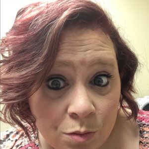 Meet your Posher, Stefanie